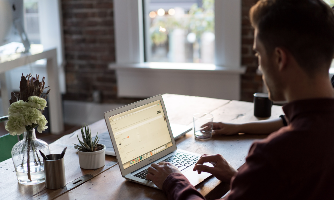 High-Speed Fiber Internet vs. 5G Home Internet 