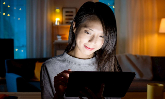 Girl using Tablet 