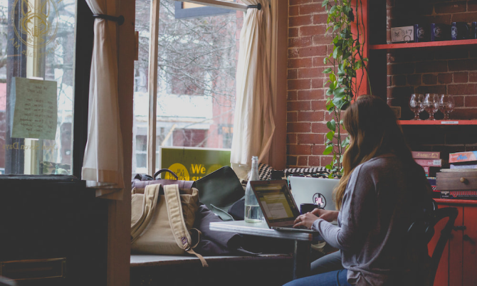 Optimum vs. CenturyLink: A Comparison Guide