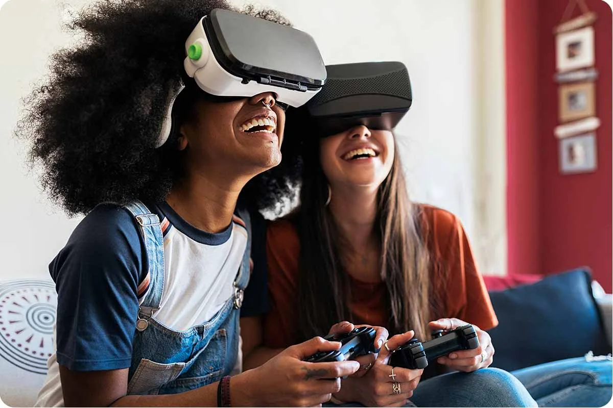 2 girls playing virtual reality games on Optimum Internet